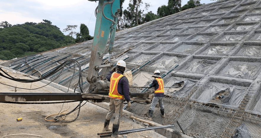 Highway System Drainage with Draintube | Capiphon America